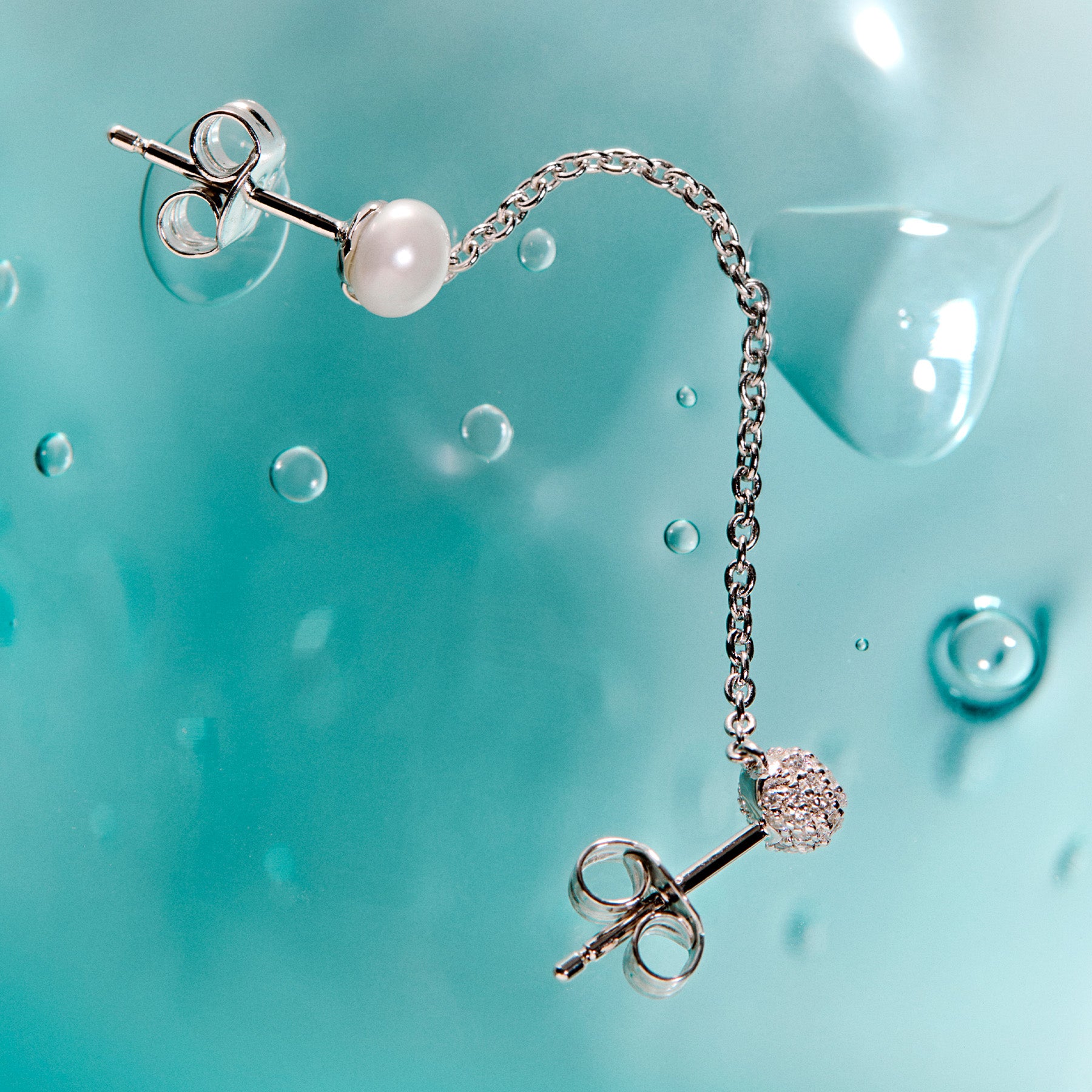 925   Sterling Silver Double Earring With Chain, 27 White Cubic Zirconia, 1 Natural Pearl | Rzaz021